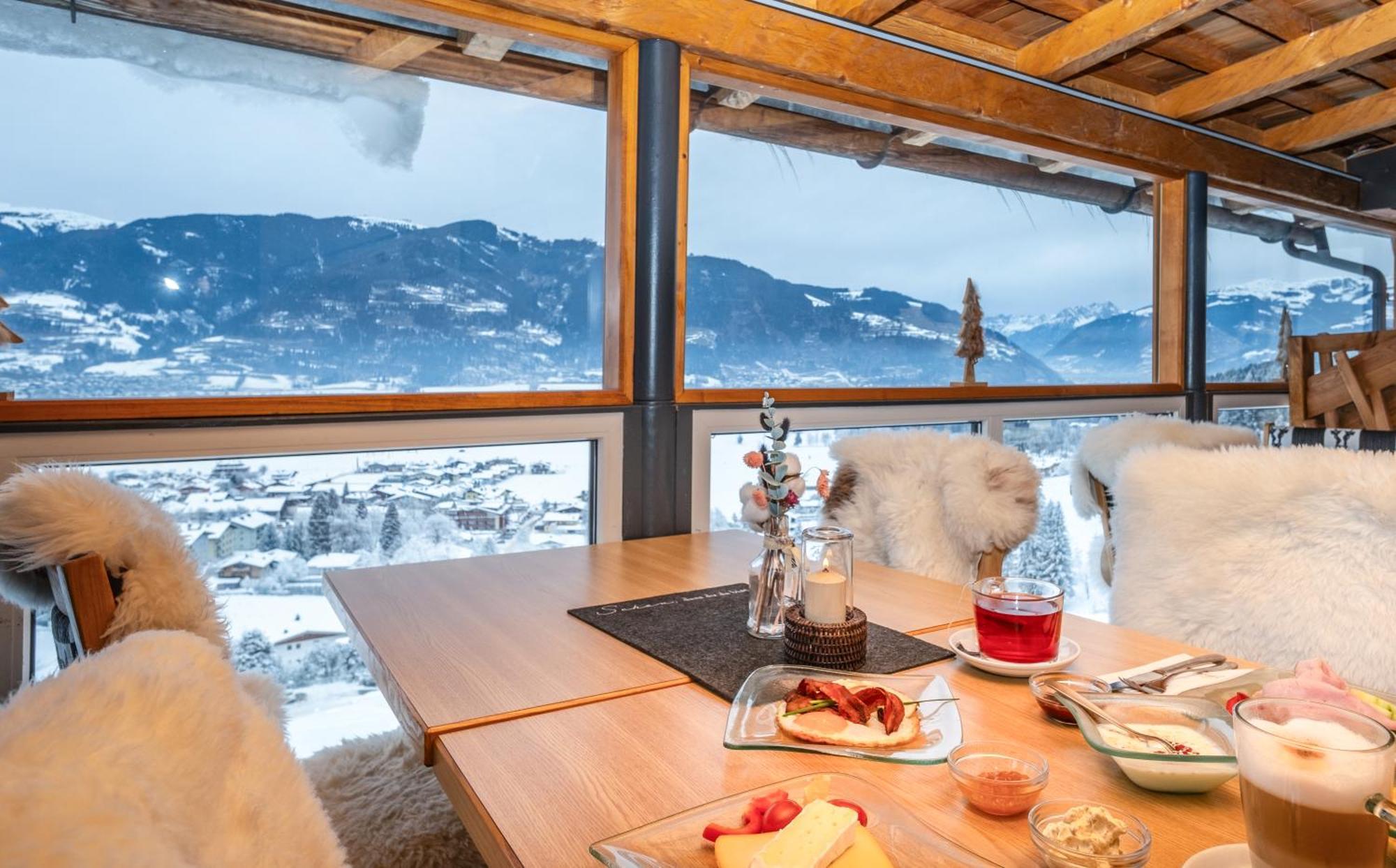 Panorama Hotel Guggenbichl: Alpine Views & Spa Access Kaprun Exterior photo